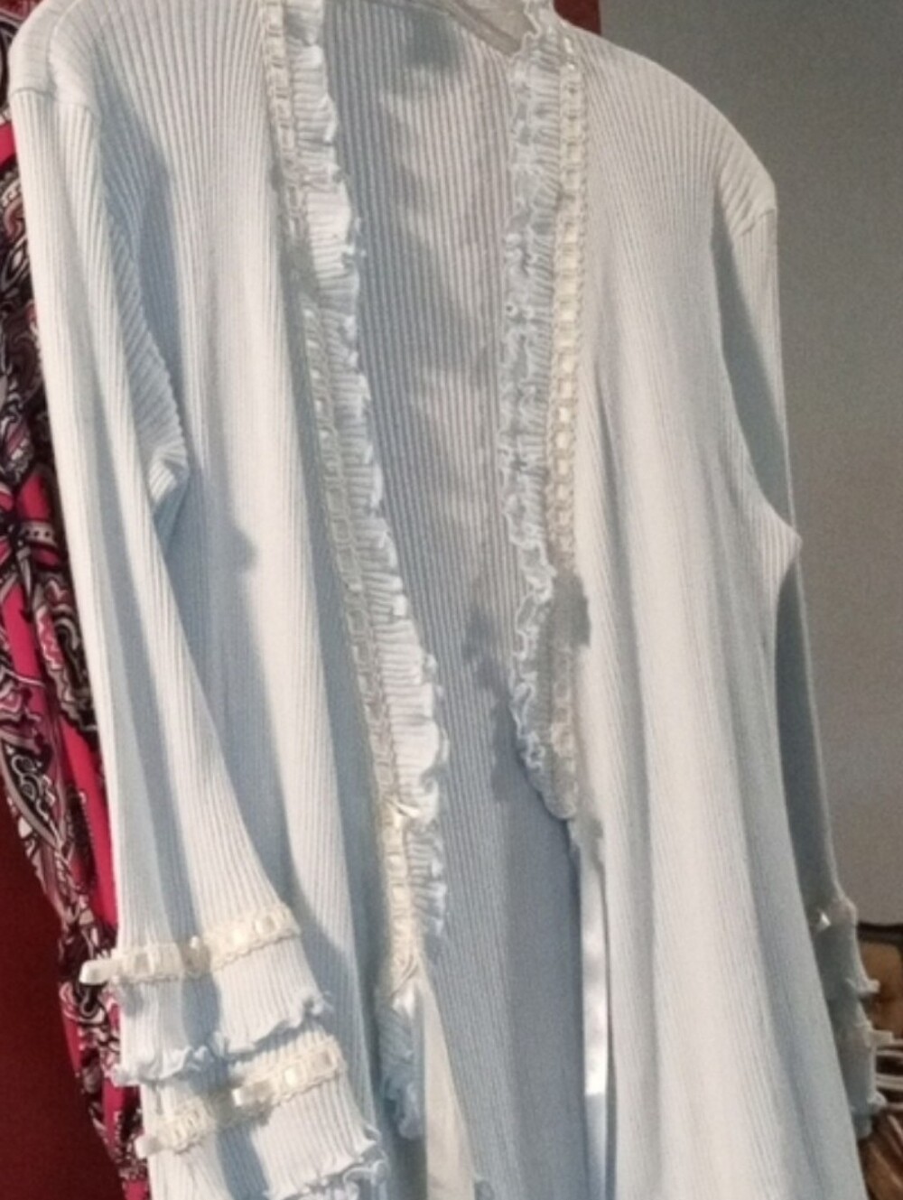 Vintage adorable baby blue robe - Picture 10 of 10